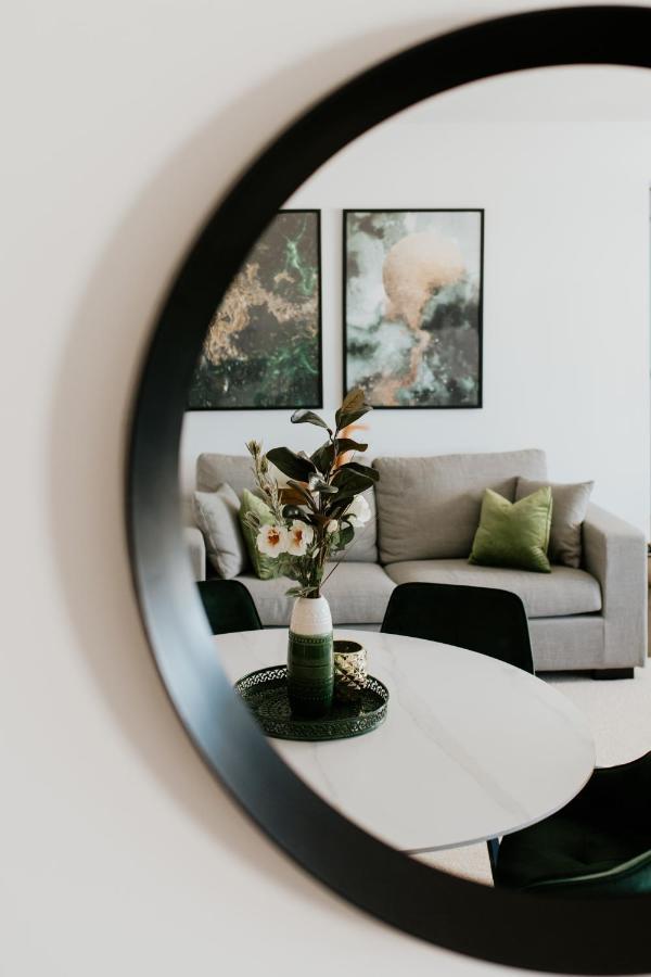 Circle On Cavill Free Parking Apartment Gold Coast Exterior photo